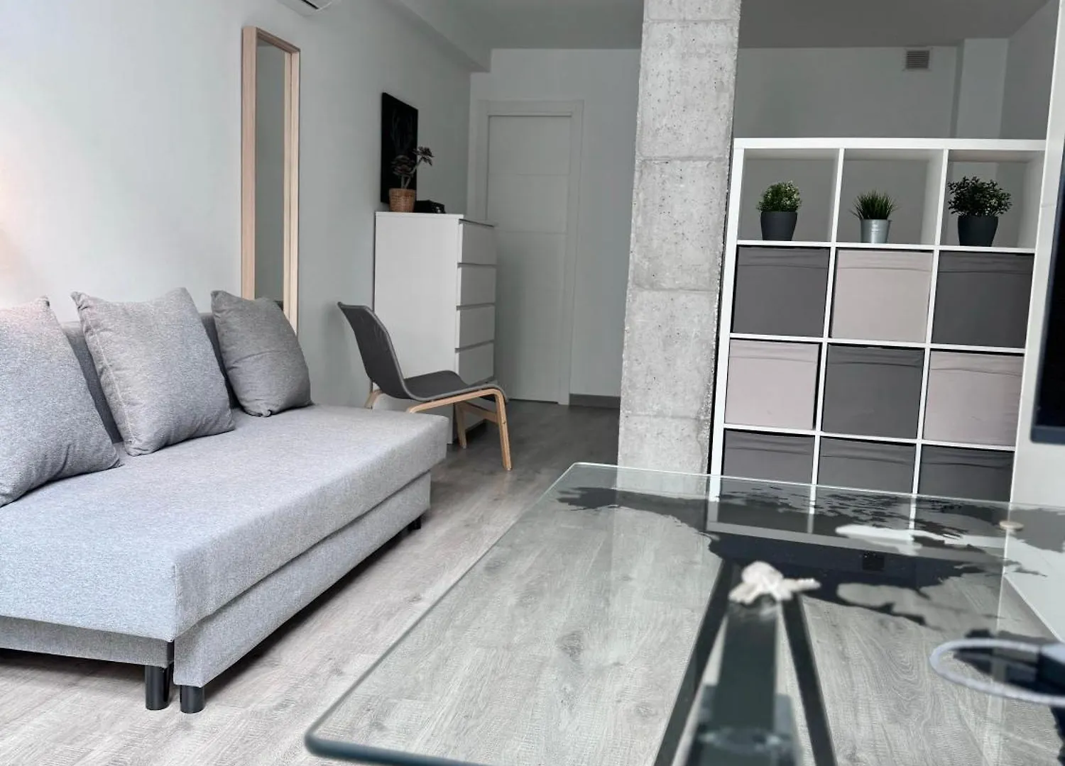 Sumaloft Prensa Apartment Malaga
